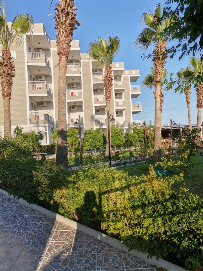 Side Oezguerhan Hotel Exterior photo