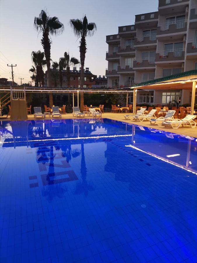Side Oezguerhan Hotel Exterior photo